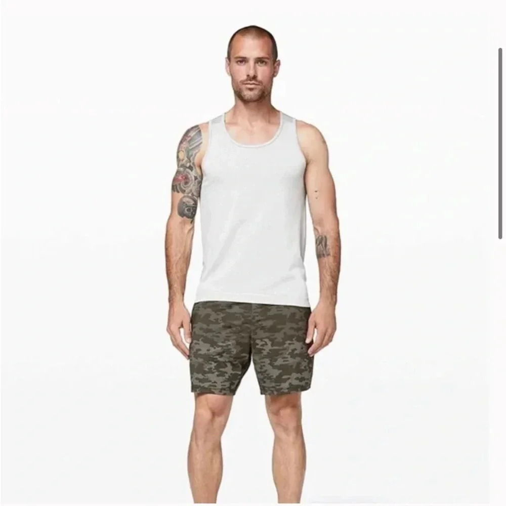 Men’s Lululemon Pace Breaker Linerless Shorts